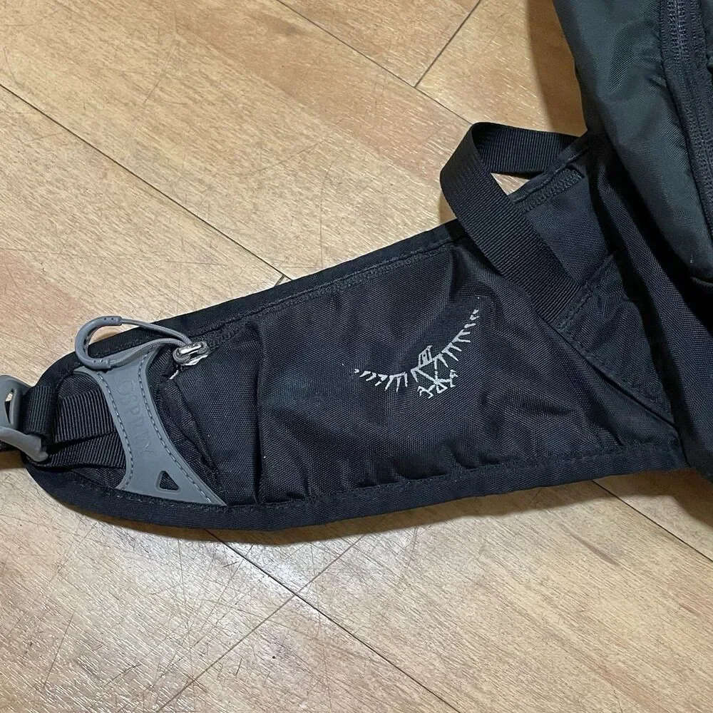 Osprey Siskin 12 Gray Cycling Hydration Backpack No Bladder/Tube